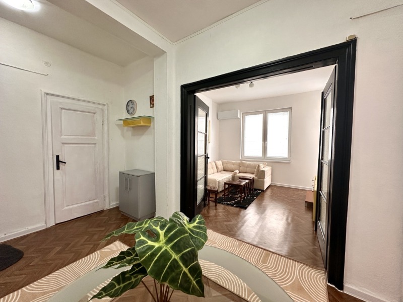 Дава под наем 3-СТАЕН, гр. София, Център, снимка 7 - Апартаменти - 53412663