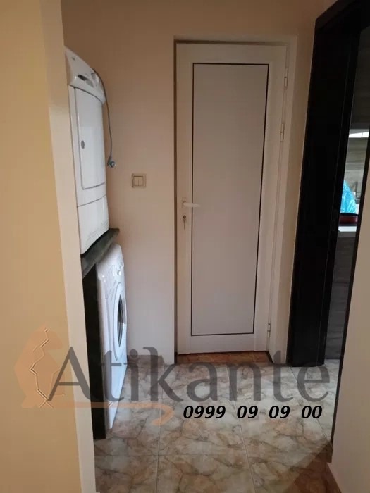 K pronájmu  3 ložnice Sofia , Geo Milev , 140 m2 | 95382328 - obraz [12]