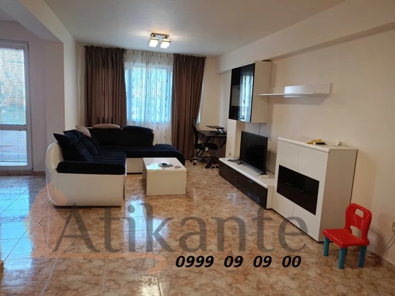 K pronájmu  3 ložnice Sofia , Geo Milev , 140 m2 | 95382328