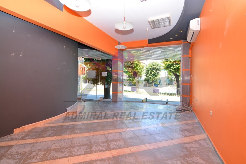 En renta  Oficina Varna , Tsentar , 42 metros cuadrados | 79845638