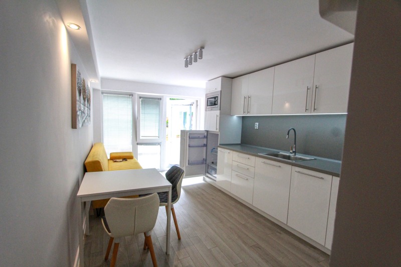 K pronájmu  Podkroví Sofia , Oborište , 40 m2 | 45952030 - obraz [3]