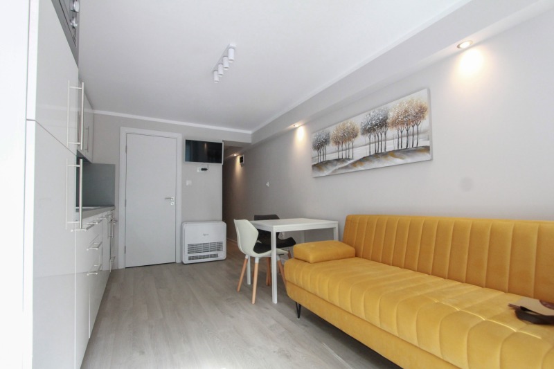 K pronájmu  Podkroví Sofia , Oborište , 40 m2 | 45952030 - obraz [2]