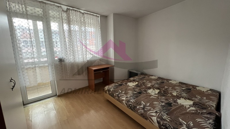 Zu vermieten  2 Schlafzimmer Warna , Lewski 1 , 75 qm | 19941249 - Bild [4]