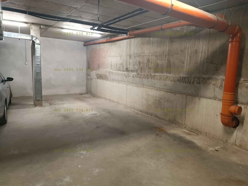 Дава под наем ГАРАЖ, ПАРКОМЯСТО, гр. София, Център, снимка 5 - Гаражи и паркоместа - 52785904