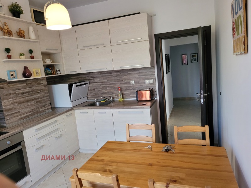 K pronájmu  1 ložnice Sofia , Centar , 70 m2 | 72060271