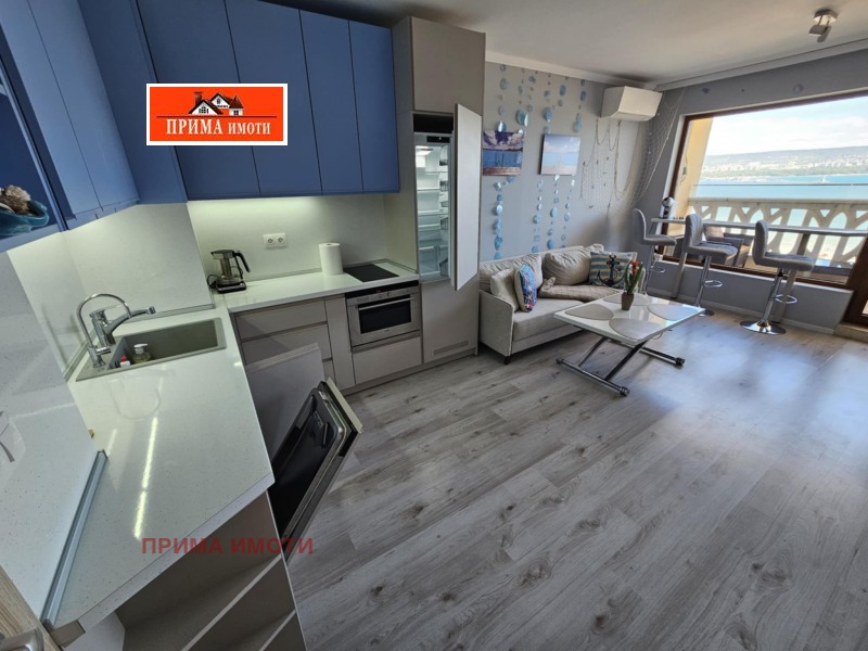En renta  2 dormitorios Varna , Asparujovo , 100 metros cuadrados | 69868166