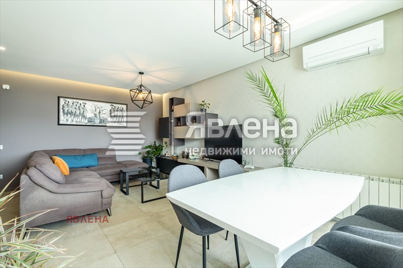 Дава под наем 3-СТАЕН, гр. София, Изгрев, снимка 3 - Апартаменти - 53773870