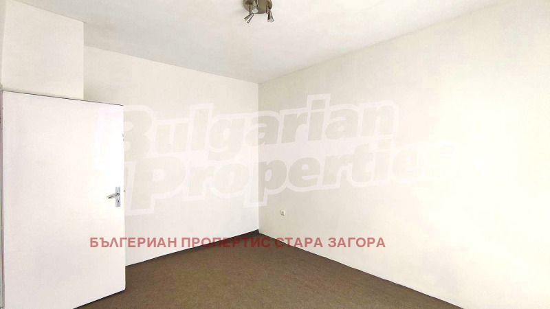 A louer  3 chambres Stara Zagora , Tsentar , 80 m² | 15368688 - image [13]