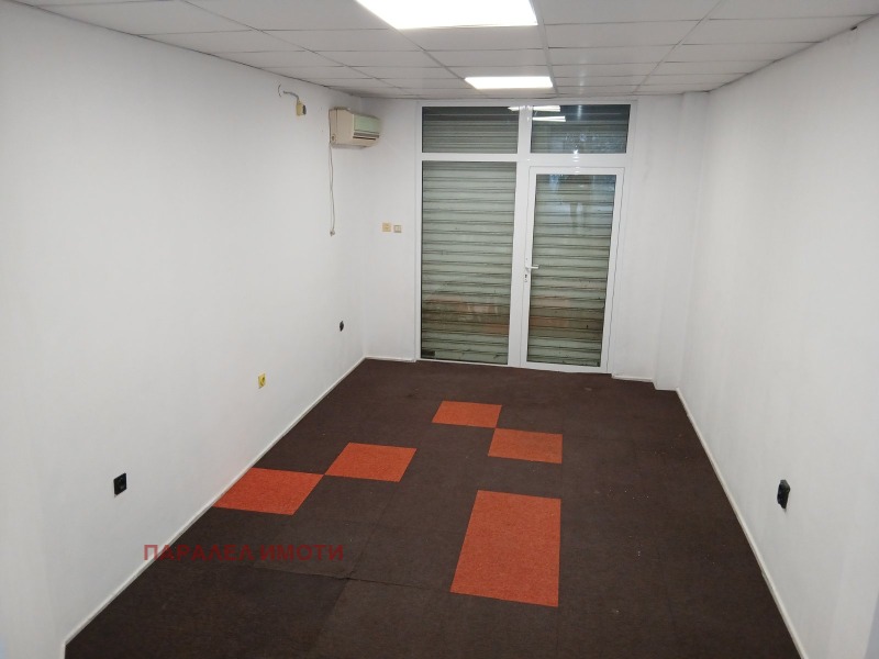 Дава под наем МАГАЗИН, гр. Пловдив, Тракия