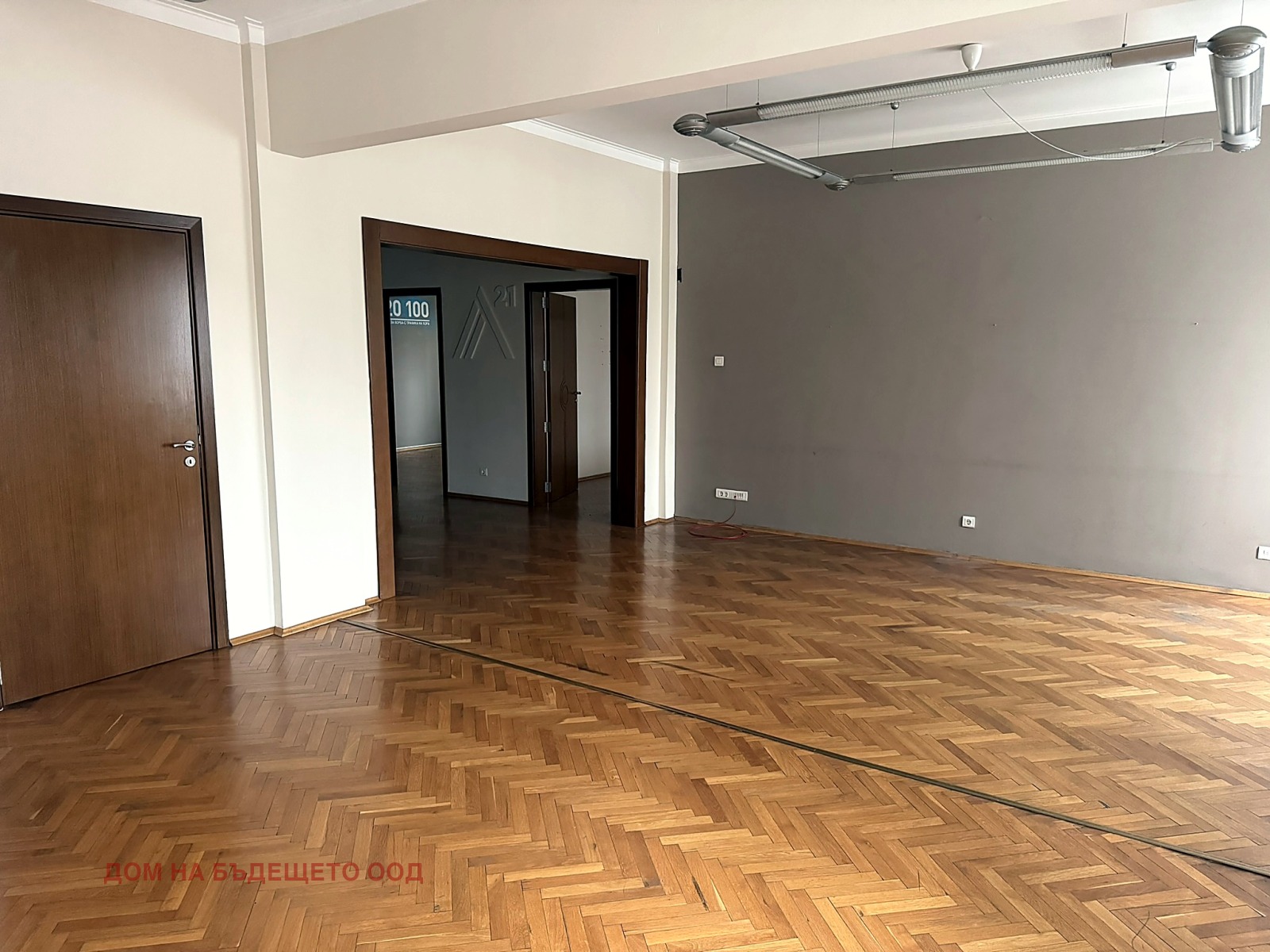 Дава под наем МНОГОСТАЕН, гр. София, Център