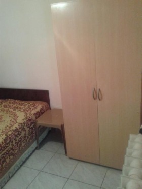 Hus Orlandovci, Sofia