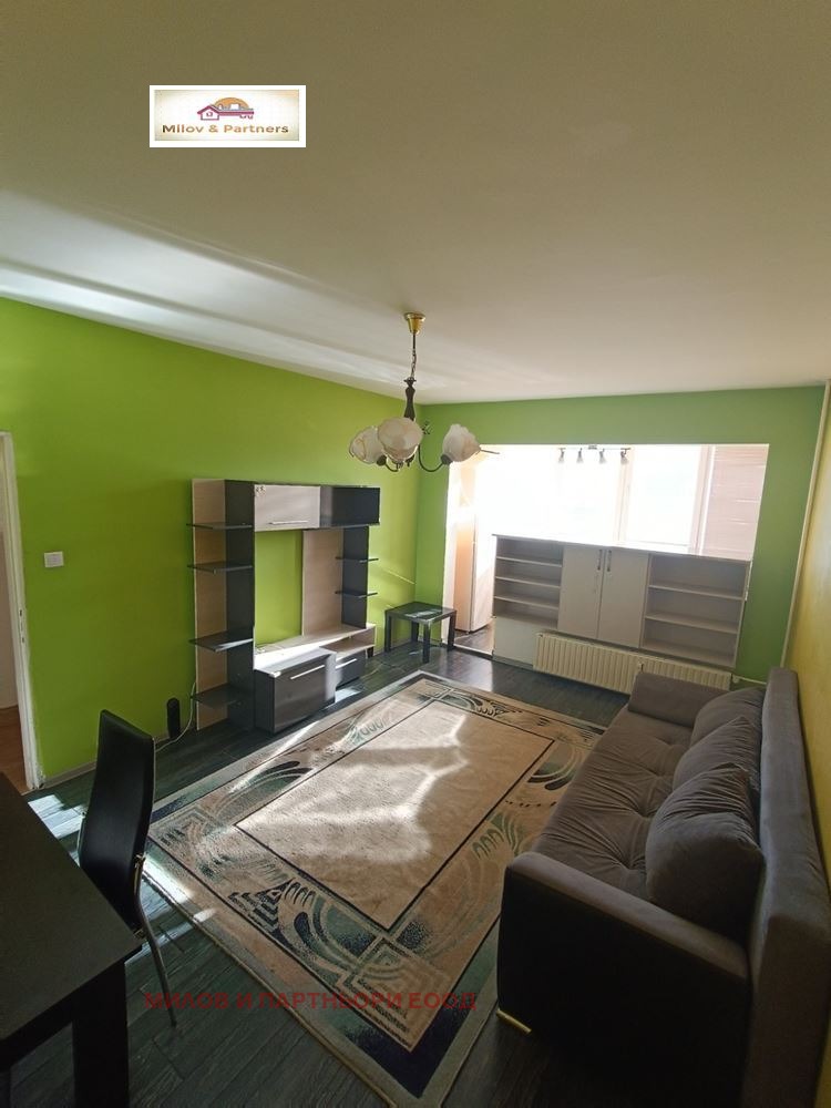 Til leie  1 soverom Sofia , Mladost 1A , 65 kvm | 30114293