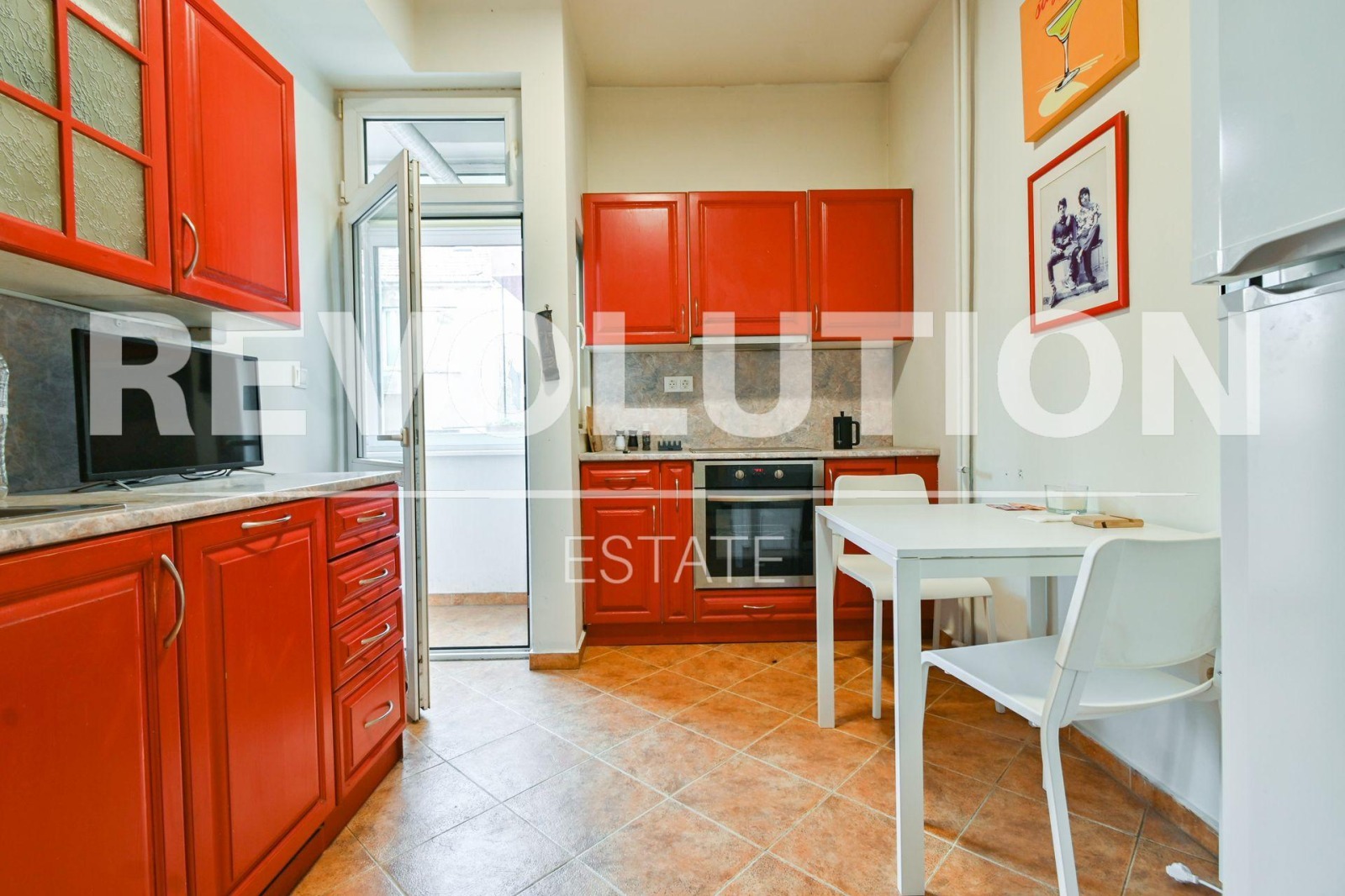 Дава под наем 3-СТАЕН, гр. София, Център, снимка 4 - Апартаменти - 53693706