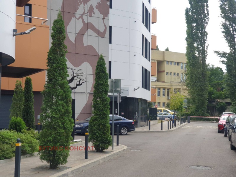 Zu vermieten  1 Schlafzimmer Sofia , Dianabad , 67 qm | 90518123 - Bild [2]