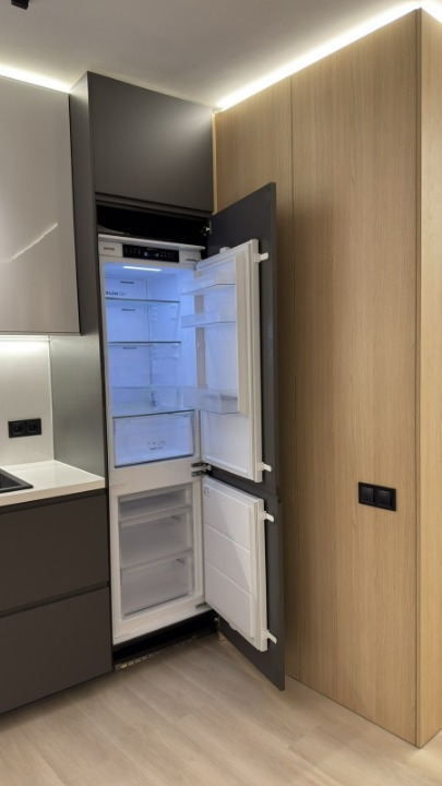 Дава под наем 4-СТАЕН, гр. София, Център, снимка 12 - Апартаменти - 54078783