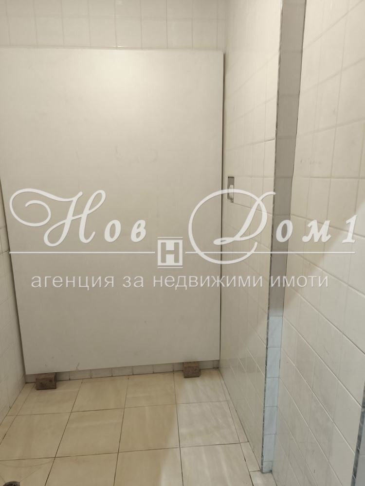 Дава под наем МАГАЗИН, гр. Варна, Левски 1, снимка 5 - Магазини - 54412014