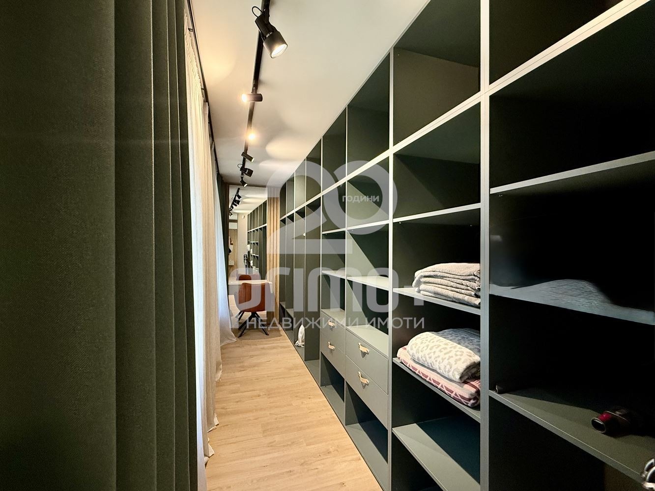 Дава под наем 3-СТАЕН, гр. София, Лозенец, снимка 6 - Апартаменти - 54186734