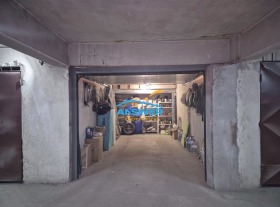 Garage Reduta, Sofia