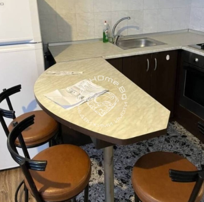 Дава под наем  2-стаен град Варна , Център , 66 кв.м | 93080701 - изображение [2]