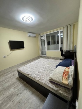 2 slaapkamers Lazur, Burgas 11