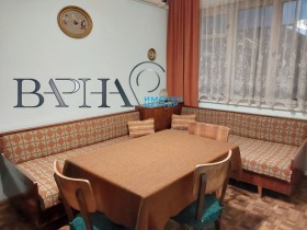 2 chambres Zimno kino Trakiya, Varna
