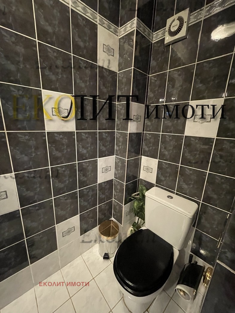 Para alugar  Sótão Sofia , Borovo , 175 m² | 31880205 - imagem [13]