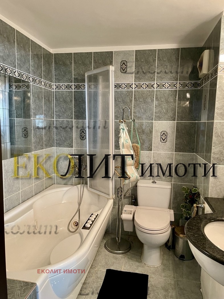 Para alugar  Sótão Sofia , Borovo , 175 m² | 31880205 - imagem [11]