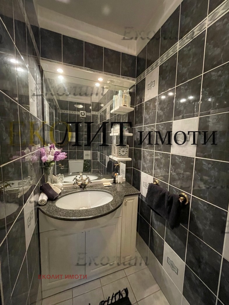 Para alugar  Sótão Sofia , Borovo , 175 m² | 31880205 - imagem [12]