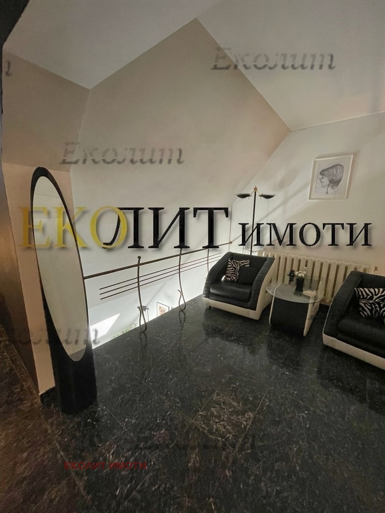 Para alugar  Sótão Sofia , Borovo , 175 m² | 31880205 - imagem [9]