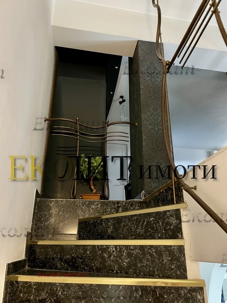 Para alugar  Sótão Sofia , Borovo , 175 m² | 31880205 - imagem [8]