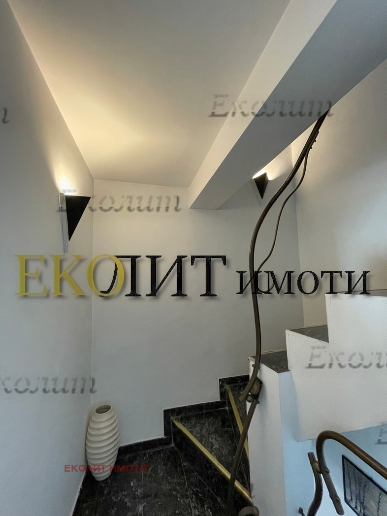 Para alugar  Sótão Sofia , Borovo , 175 m² | 31880205 - imagem [5]