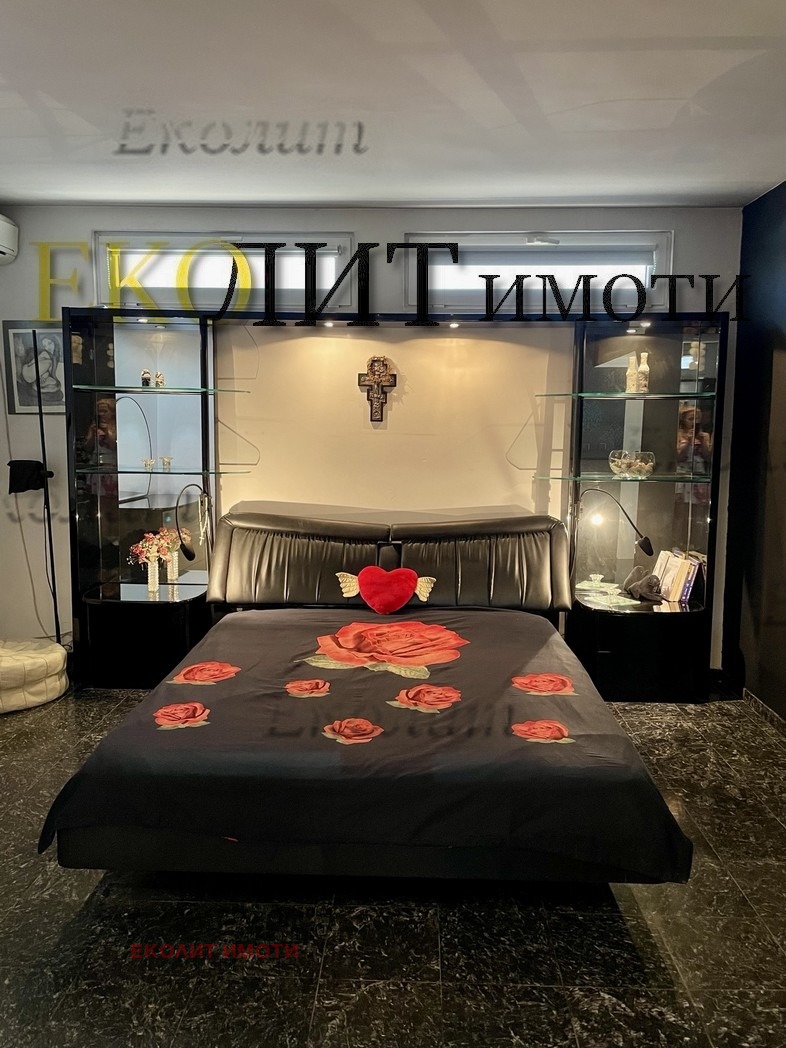 Para alugar  Sótão Sofia , Borovo , 175 m² | 31880205 - imagem [10]