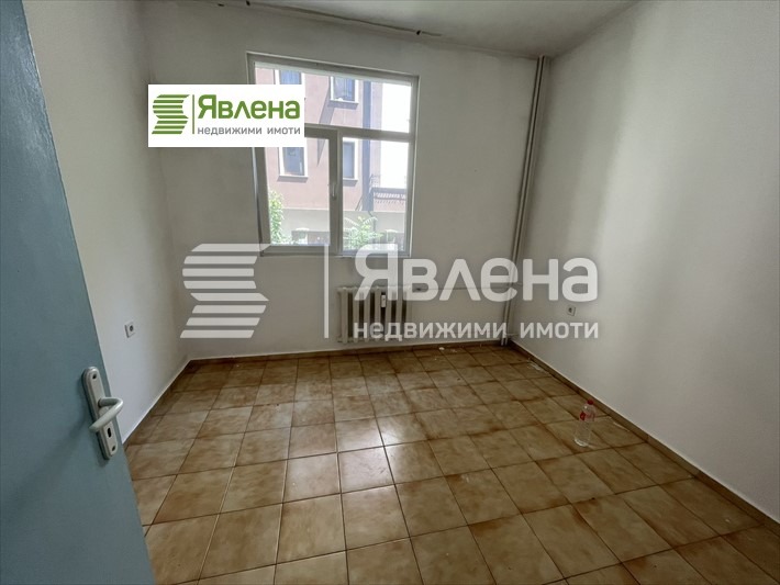 Kiadó  Üzlet Sofia , Banisora , 138 négyzetméter | 72442760 - kép [8]