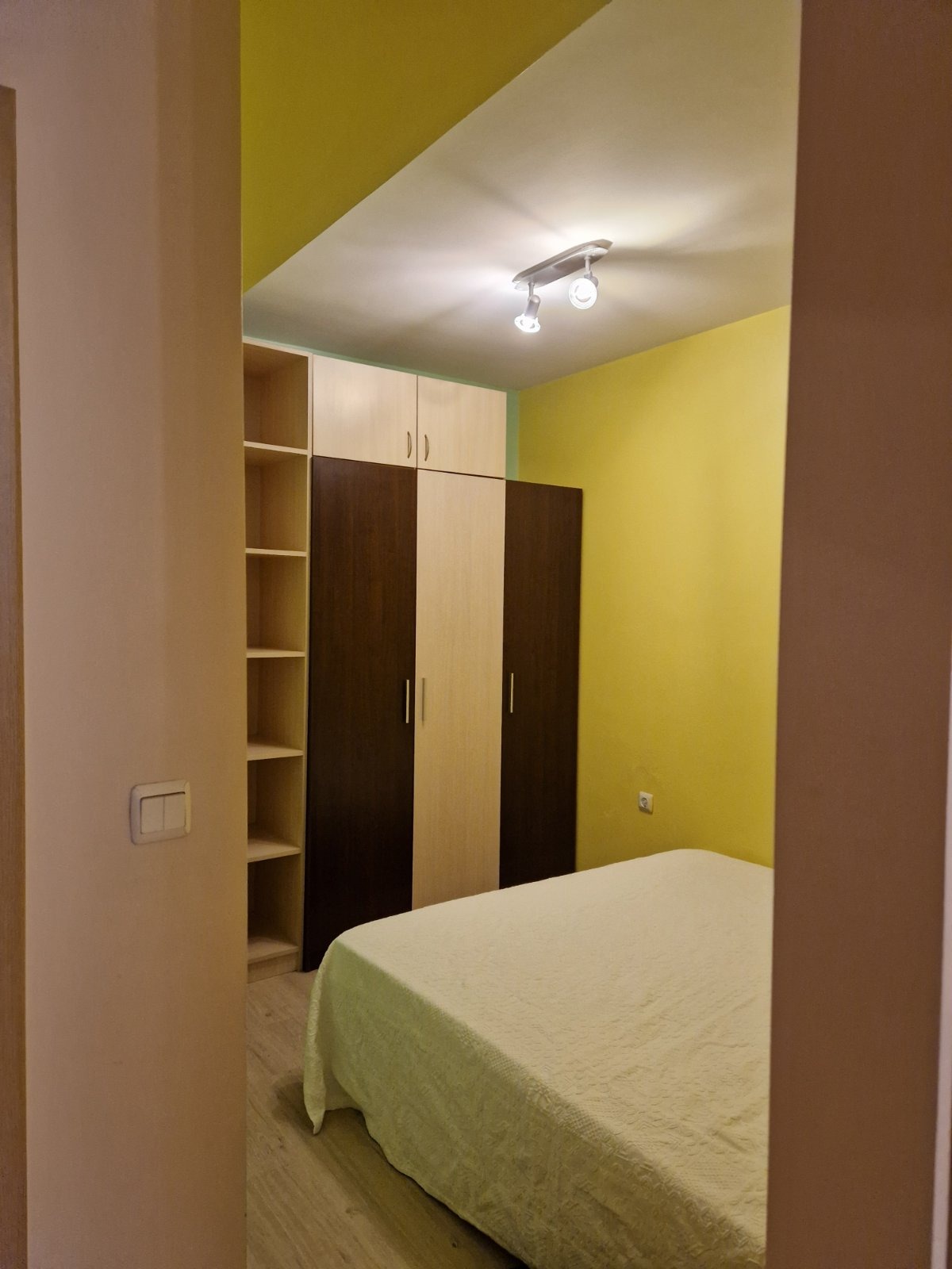 Дава под наем 2-СТАЕН, гр. София, Надежда 4, снимка 9 - Апартаменти - 54034865