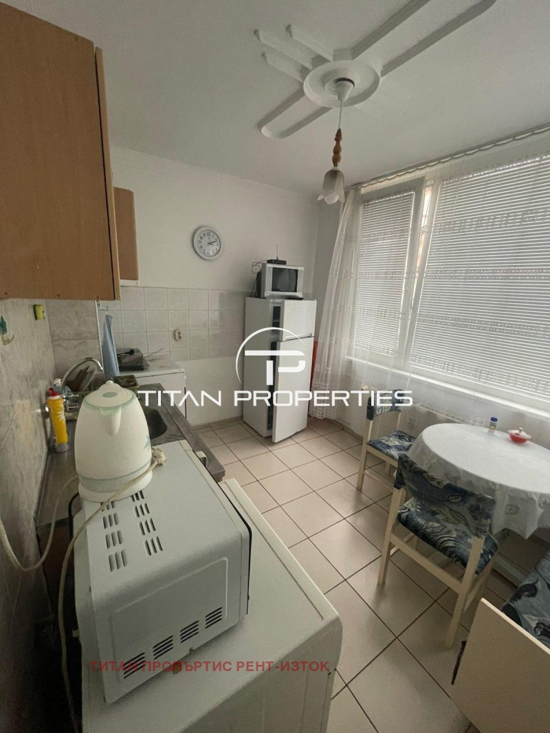 Дава под наем 3-СТАЕН, гр. Бургас, Лазур, снимка 2 - Апартаменти - 52929250