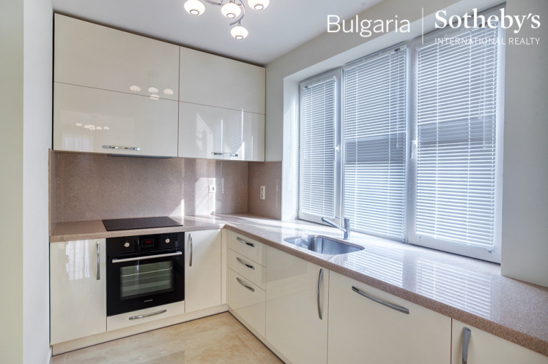 Do wynajęcia  3+ sypialni Sofia , Lozenec , 316 mkw | 99904844 - obraz [3]