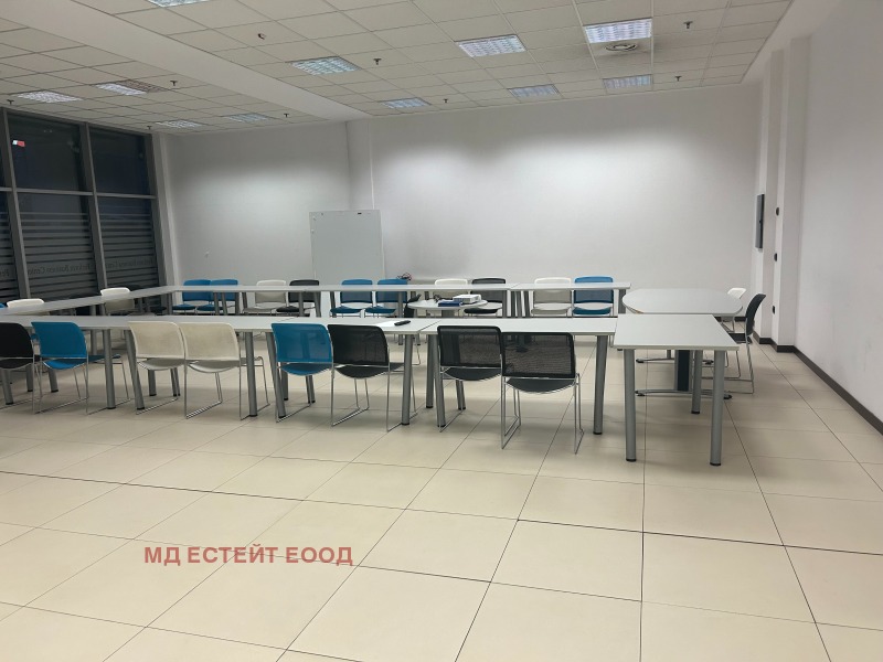 Da affittare  Ufficio Sofia , Tsentar , 200 mq | 54820230 - Immagine [3]