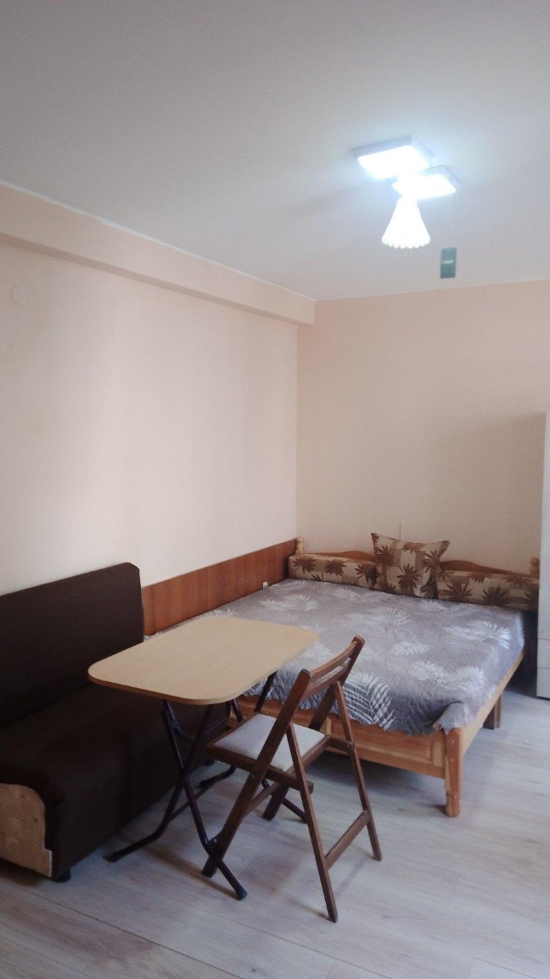 В аренду  1 спальня София , Банишора , 80 кв.м | 71950267