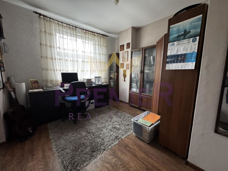 Дава под наем КЪЩА, гр. Варна, м-т Манастирски рид, снимка 8 - Къщи - 53264638