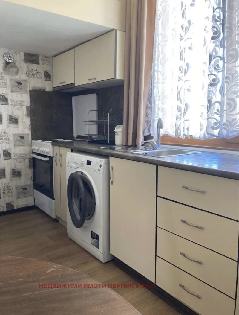Do wynajęcia  1 sypialnia Pernik , Centar , 70 mkw | 71797749 - obraz [7]