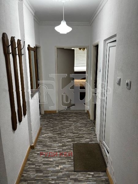 Дава под наем 2-СТАЕН, гр. Варна, Бизнес хотел, снимка 5 - Апартаменти - 53003470