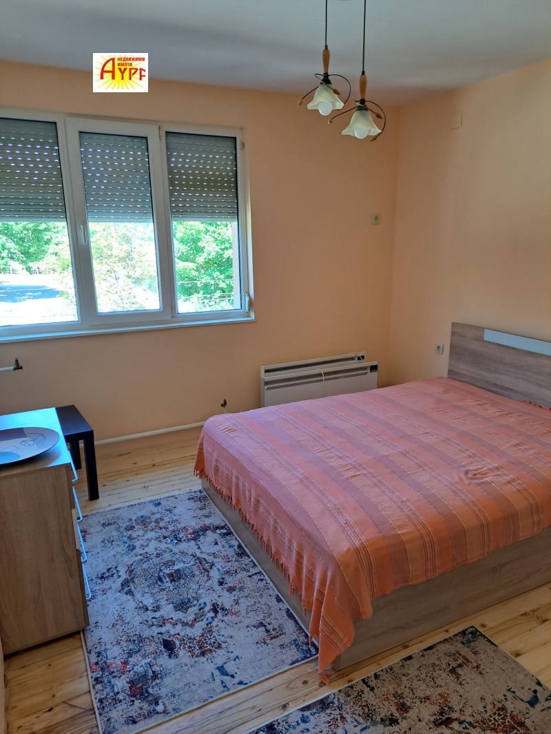 Дава под Наем 3-СТАЕН в град Враца, Център - 90 кв.м / 600 € » 1 173.50 лв., АУРА