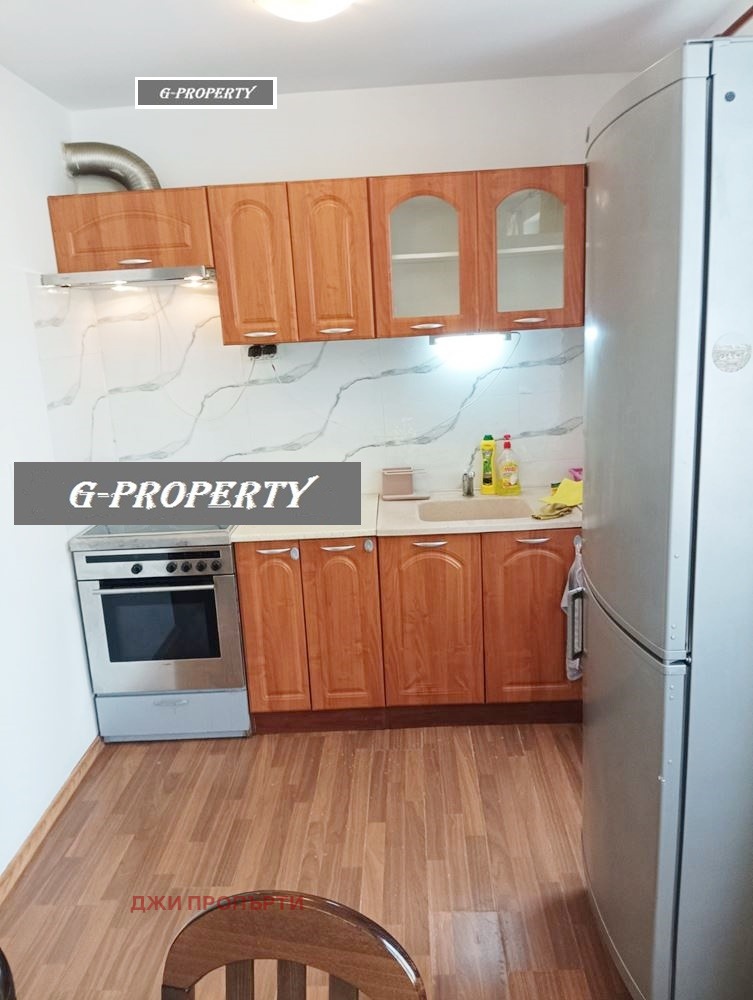 Дава под нем  3-стаен, град София, Витоша •  800 EUR • ID 65610539 — holmes.bg - [1] 