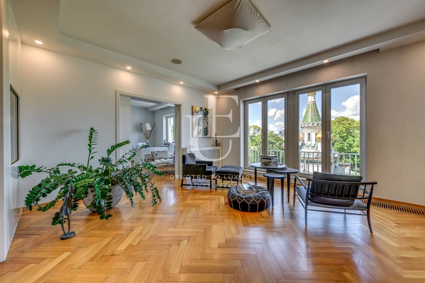 Дава под наем 4-СТАЕН, гр. София, Център, снимка 2 - Апартаменти - 53859708