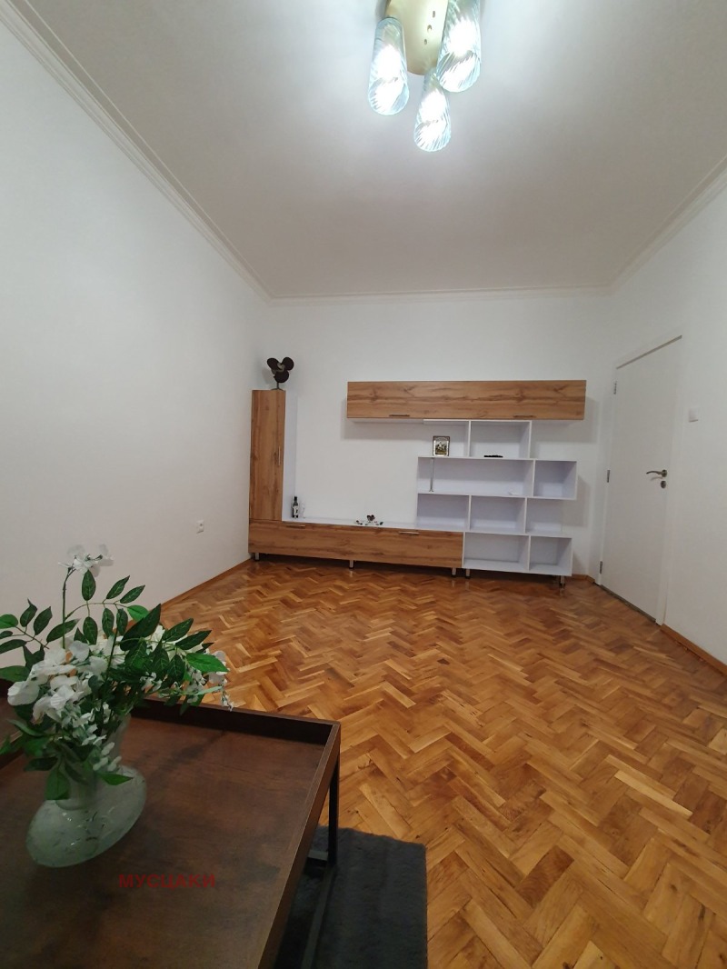 Da affittare  1 camera da letto Sofia , Tsentar , 70 mq | 48464130 - Immagine [2]