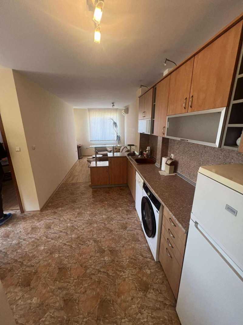 Do wynajęcia  1 sypialnia Warna , Lewski 1 , 62 mkw | 78752441