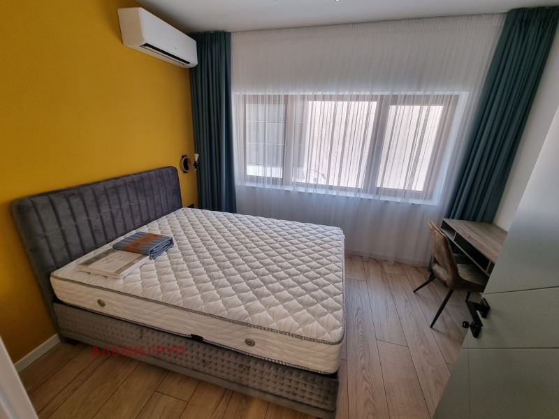 Дава под наем  3-стаен град Варна , Център , 80 кв.м | 89852080 - изображение [12]