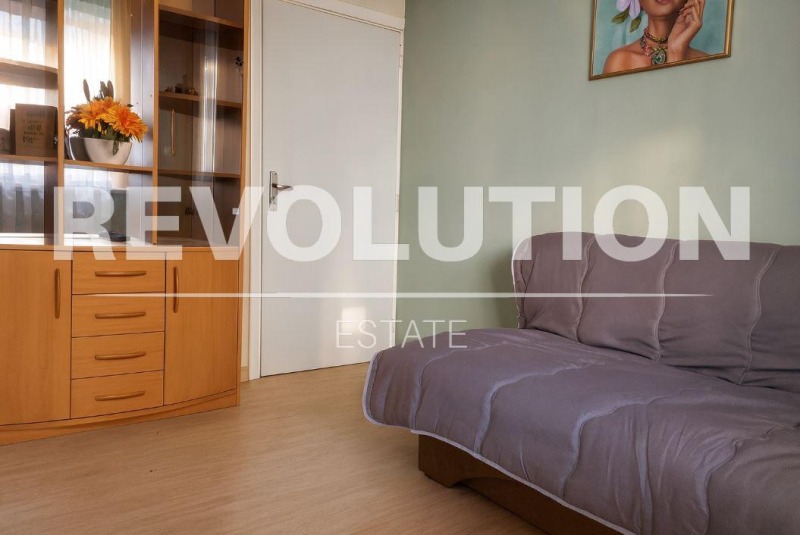 Дава под наем 3-СТАЕН, гр. Варна, Левски 1, снимка 2 - Апартаменти - 52737102