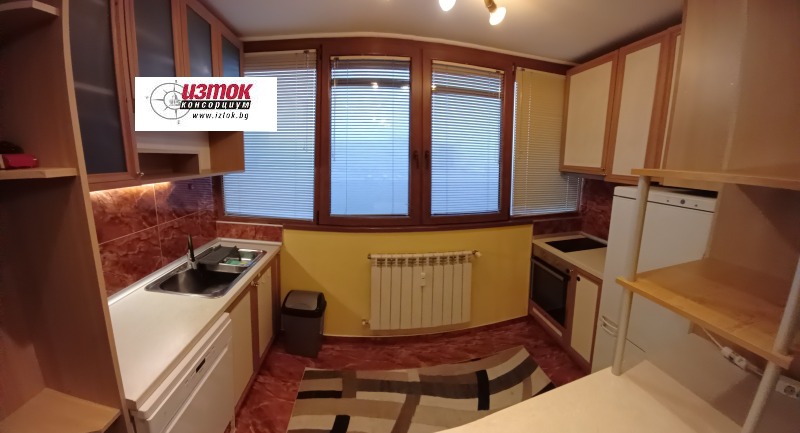 Дава под наем 3-СТАЕН, гр. София, Гео Милев, снимка 3 - Апартаменти - 52863352