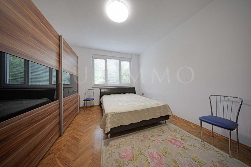 Vuokrattavana  2 makuuhuonetta Sofia , Javorov , 92 neliömetriä | 49568627 - kuva [12]